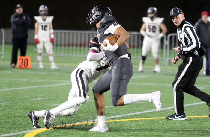 a Tualatin Sherwood 6A Oregon football semifinal November 17 2023 Dan Brood 21